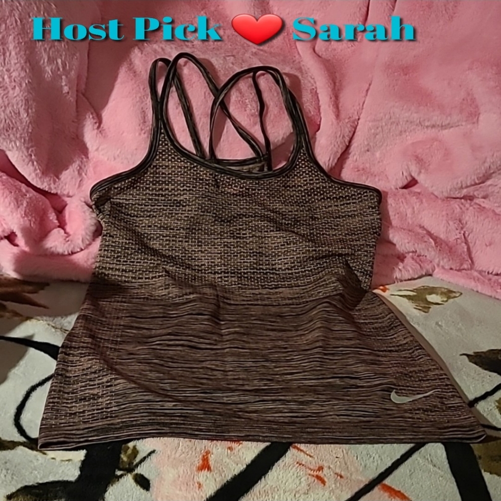 🚨2/$20🚨    WAS $40   NIKE DRY FIT Brown/Black NWOT tank top
